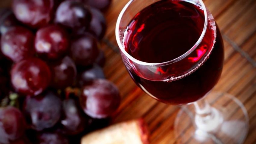 The 6 Health Benefits of Resveratrol – Backed by Science